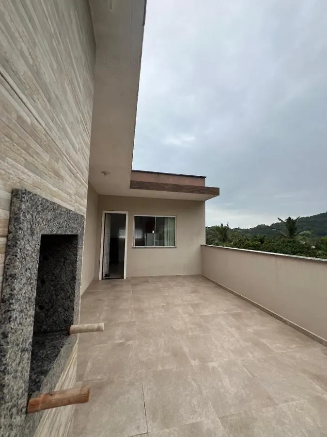 Loft No Centro De Bombinhas location
